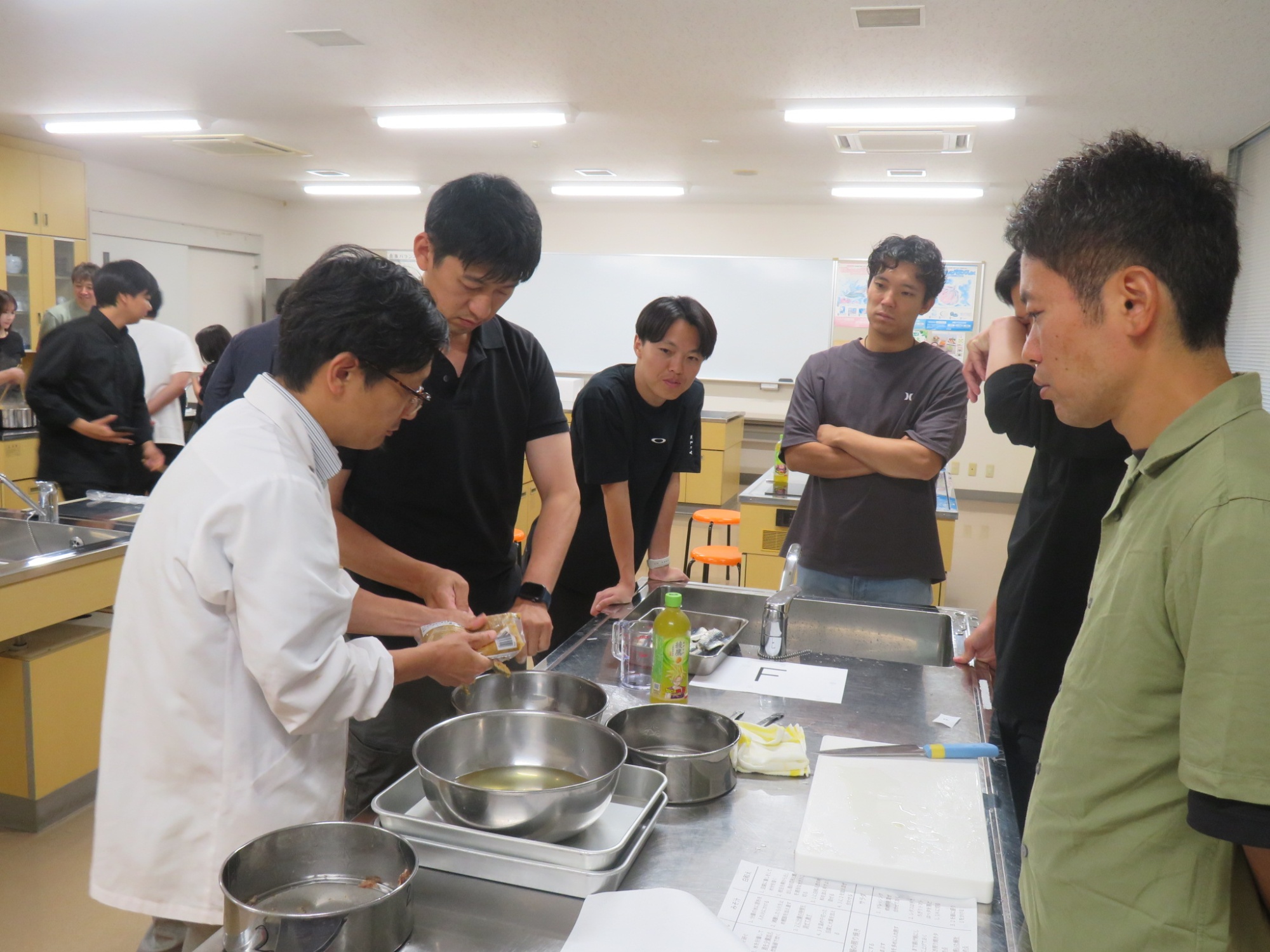 研修会を開催関連画像